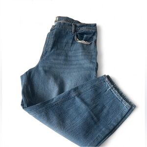 Abercrombie & fitch the mom high rise plus size 18S blue jeans denim casual